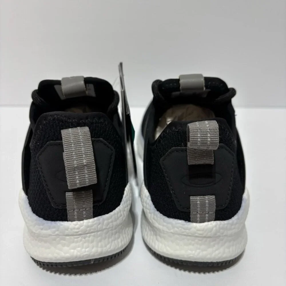 Oakley Men’s Dry, Black Lace-Up Sneakers, Size 4.5 M